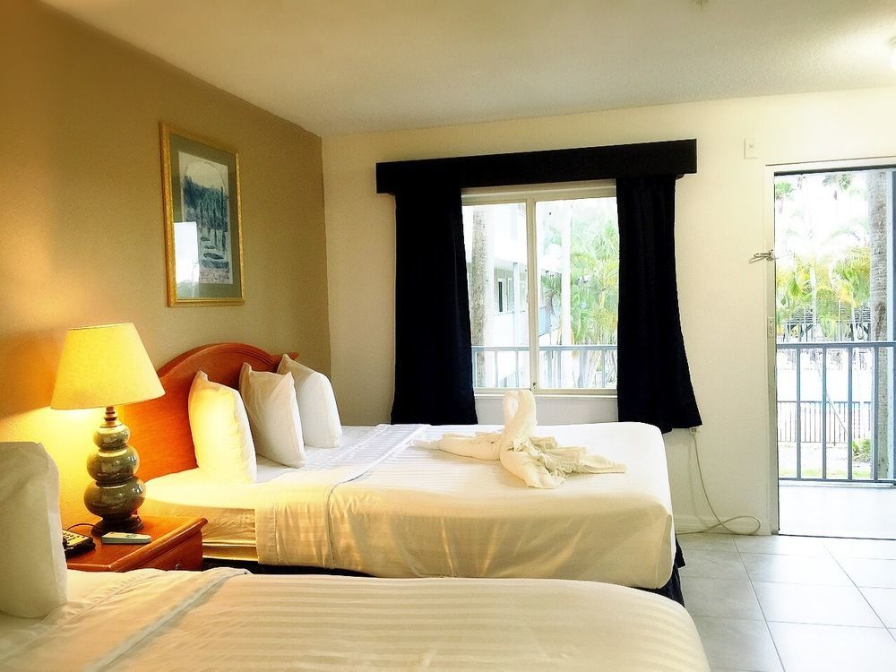 Lantern Inn & Suites - Sarasota South Bradenton Eksteriør billede